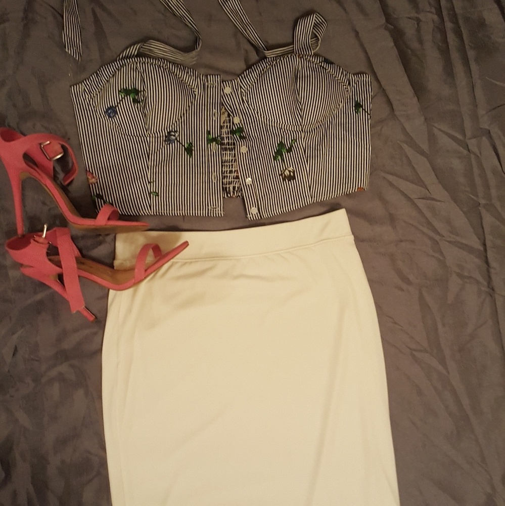 Crop bustier top